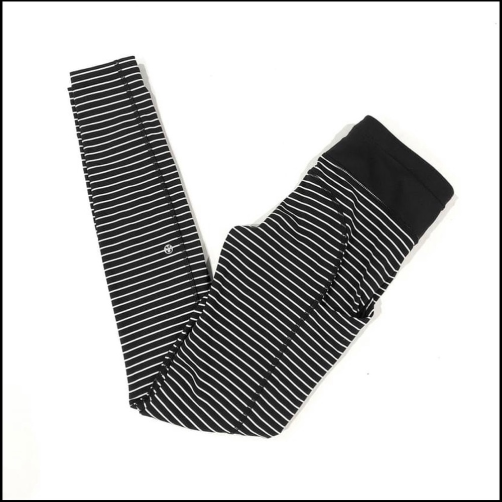 Lululemon black and white leggings